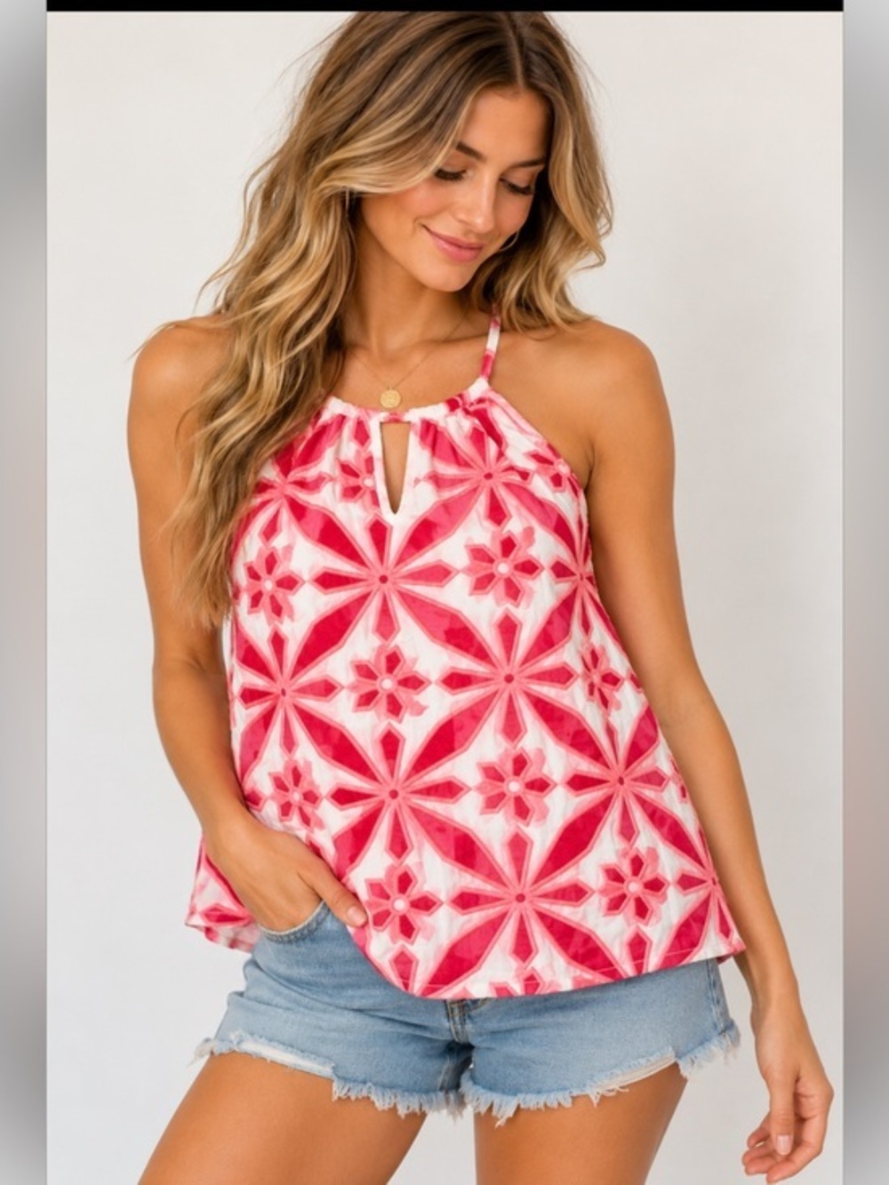 Skies Are Blue Pink White Floral Embroidered Halter Top Size Medium